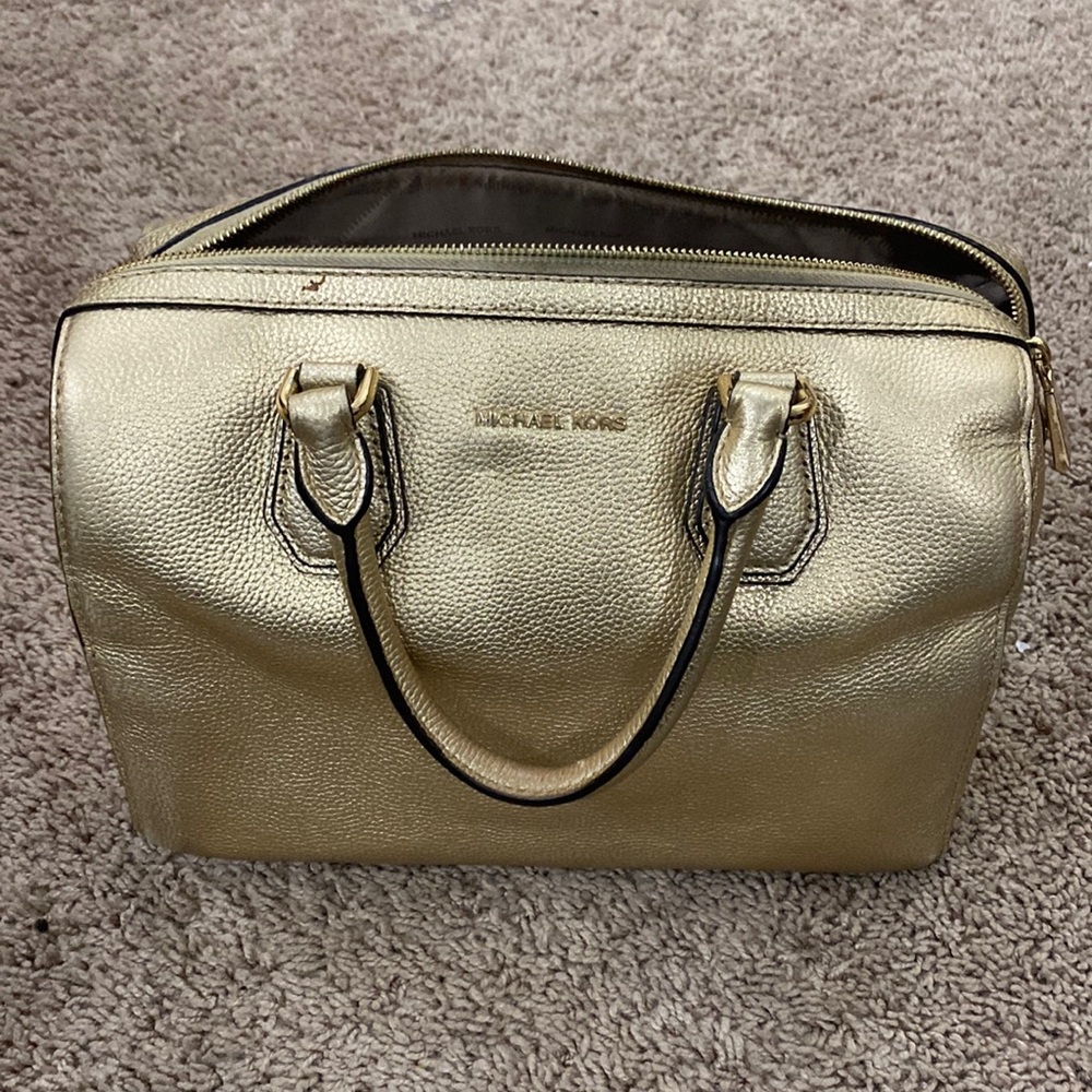 Micheal Kors Duffle bag